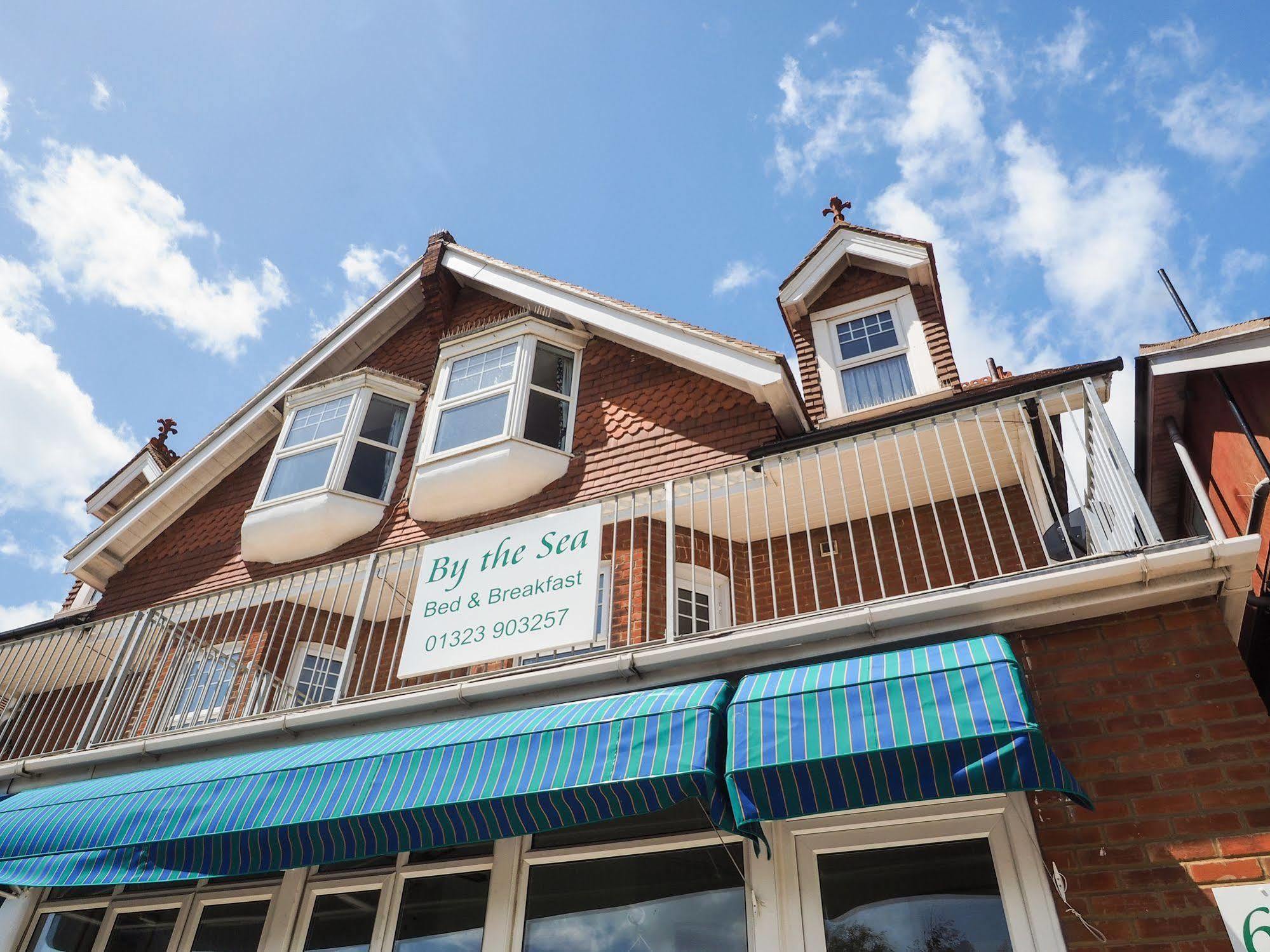 By The Sea Bed And Breakfast 伊斯特布恩 外观 照片